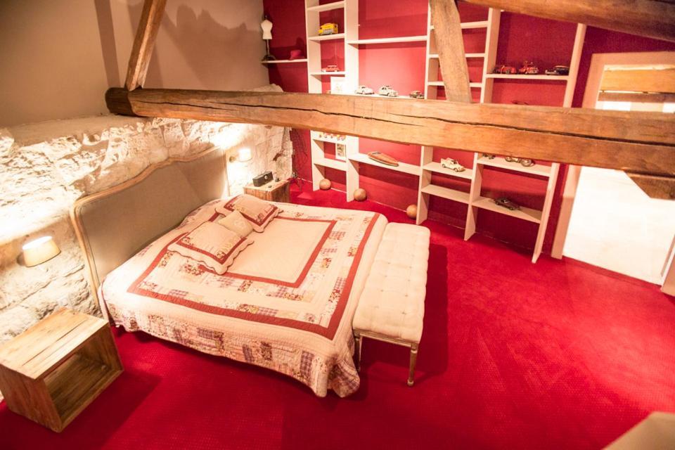 Chateau De Pleneselve Bon-Encontre Bagian luar foto